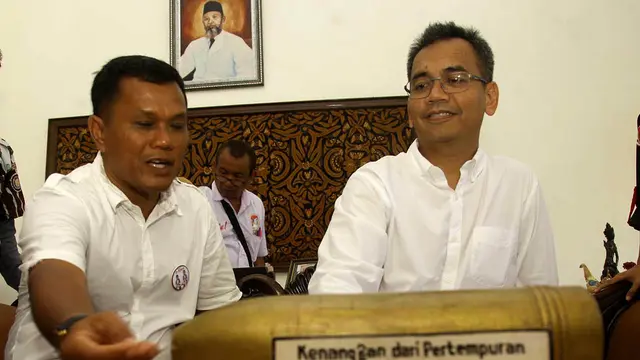 Kediaman Pahlawan Nasional Ferdinand Lumbantobing jadi rumah perjuangan Komunitas relawan Sibolga Djarot Saiful Hidayat-Sihar Sitorus