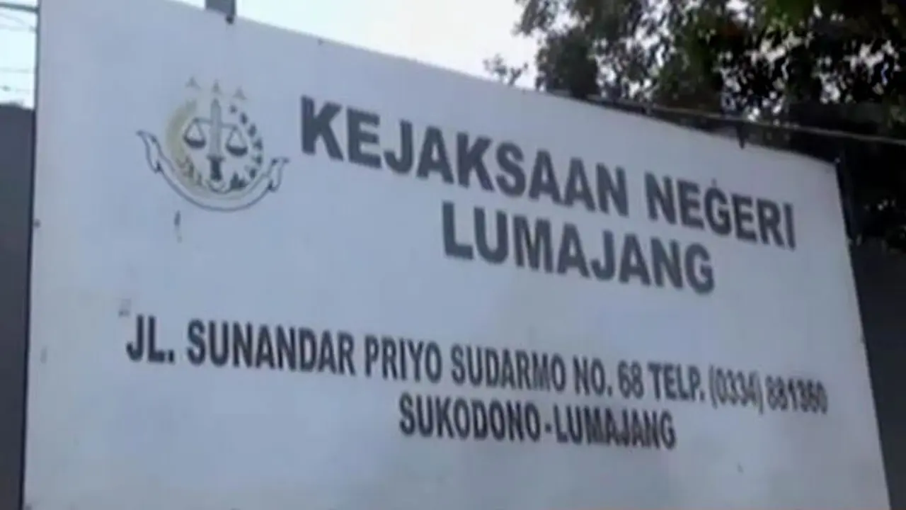 Kejari Lumajang Terima 6 Berkas Kasus Salim Kancil