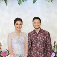 Nabila Syakieb dan Reshwara Argya Radinal telah memasuki tahap keseriusan. Terbukti, Reshwara menunjukkan keseriusannya dengan melamar sang kekasih  di Jakarta pada  Sabtu (28/11/2015) silam. (Ruben Silitonga/Bintang.com)