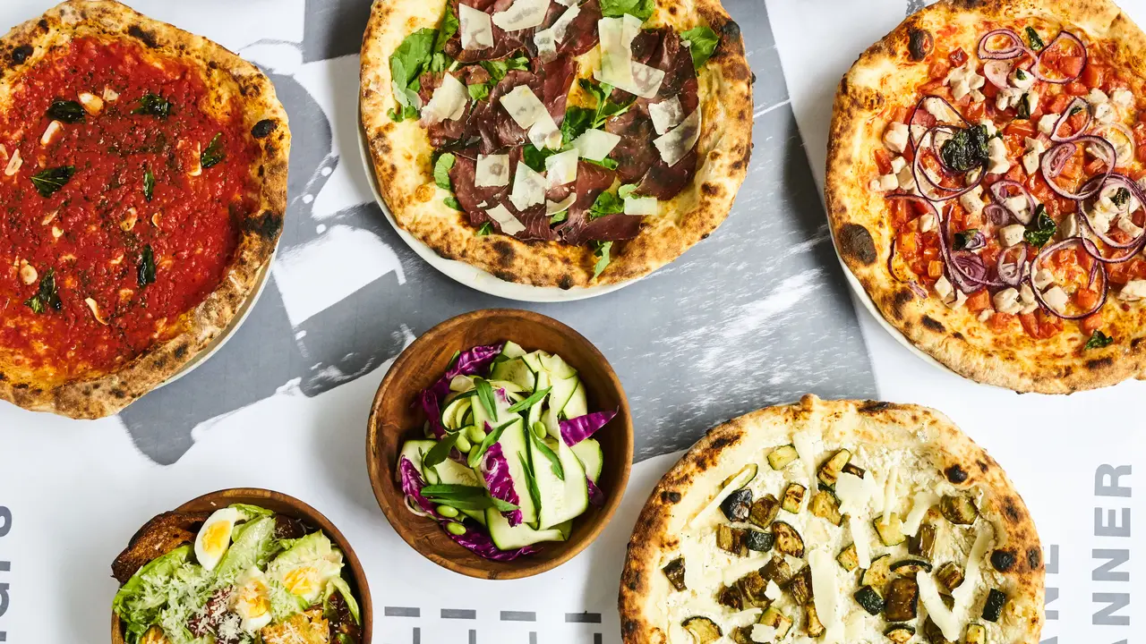 Luigis' s Hot Pizza, Destinasi Kuliner Wajib Coba di Canggu