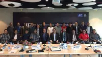 PSSI dan perwakilan klub bersama AFC membicarakan perihal lisensi klub profesional AFC untuk 2018, Sabtu (4/3/2017) di Jakarta. (Bola.com/Istimewa)