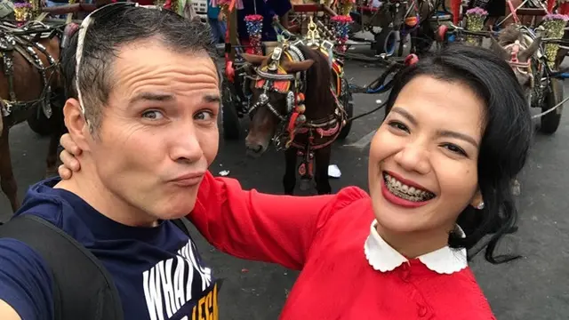 James Aaron Tolley, Suami Tiga Setia Gara yang Kabarnya Lakukan KDRT