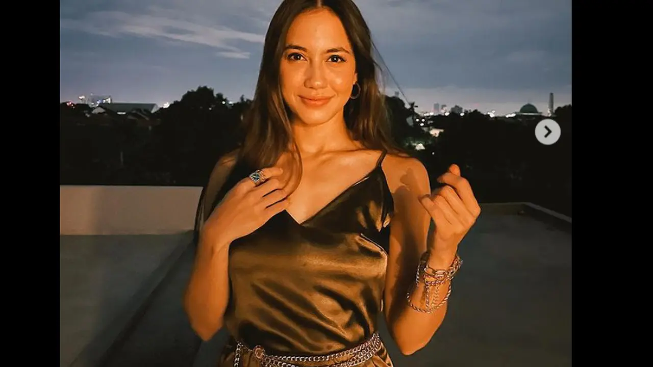 Pevita Pearce