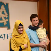Preskon pernikahan dengan Stuart Colin