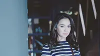 Bongkar Pasang Hijab, Pesinetron Kepompong Ini Minta Fans Maklum 