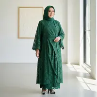 Model Gamis Blazer Brokat untuk Wanita 50 Tahun/Gemini AI
