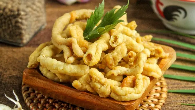 Begini Cara Membuat Usus Goreng Renyah Tanpa Tepung yang Tahan Lama