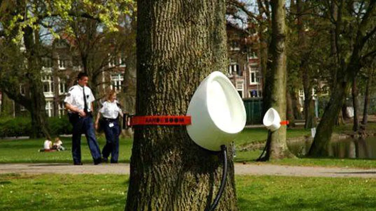 Toilet <i>Outdoor</i>, Tertarik Mencoba?