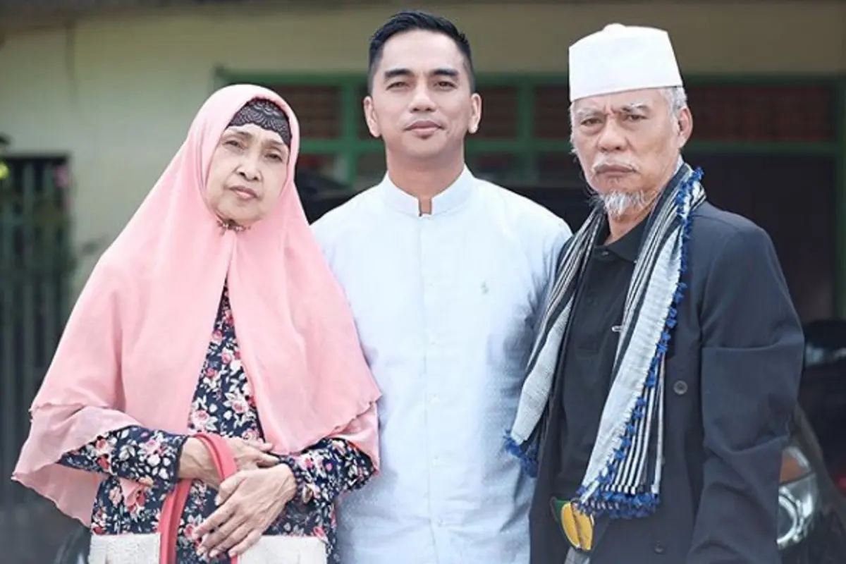 [Bintang] Enda Ungu