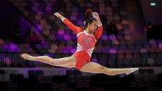 Pesenam putri Indonesia, Alarice Mallica Prakoso beraksi pada nomor senam lantai dalam Kejuaraan Dunia Gimnastik 2025 di Indonesia Arena, Senayan, Jakarta, Selasa (21/10/2025). (Bola.com/Bagaskara Lazuardi)