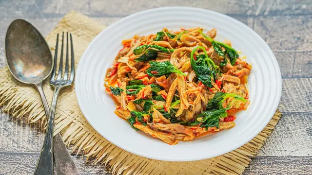 resep ayam suwir kemangi