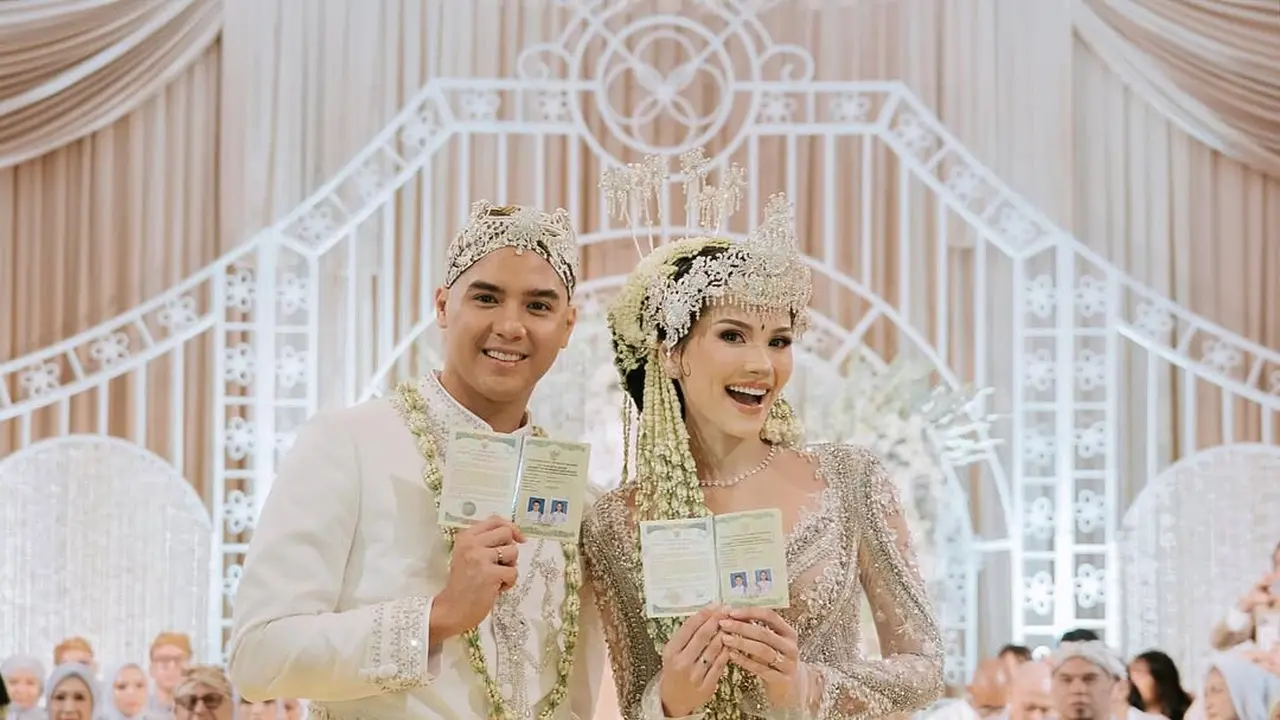 Isi Seserahan Al Ghazali untuk Alyssa Daguise