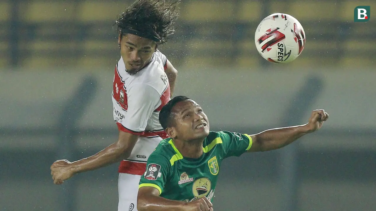 FOTO: Persebaya Raih Kemenangan kedua usai Tundukkan Madura United 2-1 - Oktafianus Fernando; Andik Rendika Rama