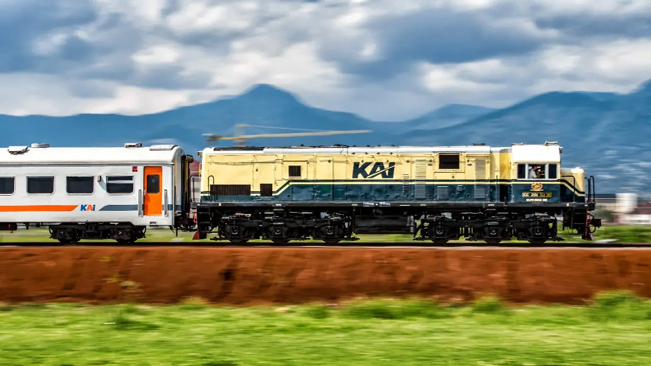 PT Kereta Api Indonesia (Persero) atau KAI terus berinovasi selama pandemi COVID-19