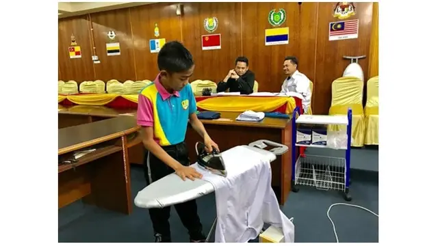 Tes Menyetrika