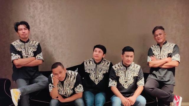 Caffeine band. (Foto: Dok. Instagram @caffeinebandofficial)