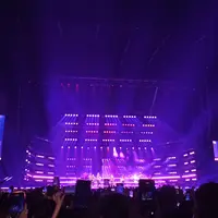 Bruno Mars di konsernya di Jakarta International Stadium, Rabu (11/9/2024). [Foto: Lanny Kusuma/Fimela]