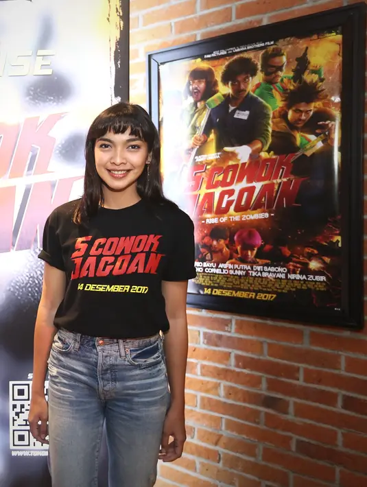 "Kalau horornya itu dalam artian yang hantunya nggak serem banget, maksudnya ceritanya menegangkan aja itu masih mungkin (diambil). Tapi kalau penampakan apa gitu takut sih," tandas Tika Bravani. (Bambang E. Ros/Bintang.com)
