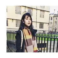 Maudy Ayunda sedang mempersiapkan diri untuk tugas akhirnya di Universitas Oxford, Inggris. Tetapi ada yang unik dengan cara ujian di Inggris, seperti apa cara Maudy melaluinya?