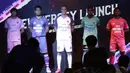 Pemain Persita Tangerang saat launching di Gading Serpong, Tangerang, Rabu, (26/2/2020). Jelang bergulirnya Shopee Liga 1 2020 Tim berjuluk Pendekar Cisadane ini memperkenalkan tim, jersey hingga logo baru. (Bola.com/M Iqbal Ichsan)