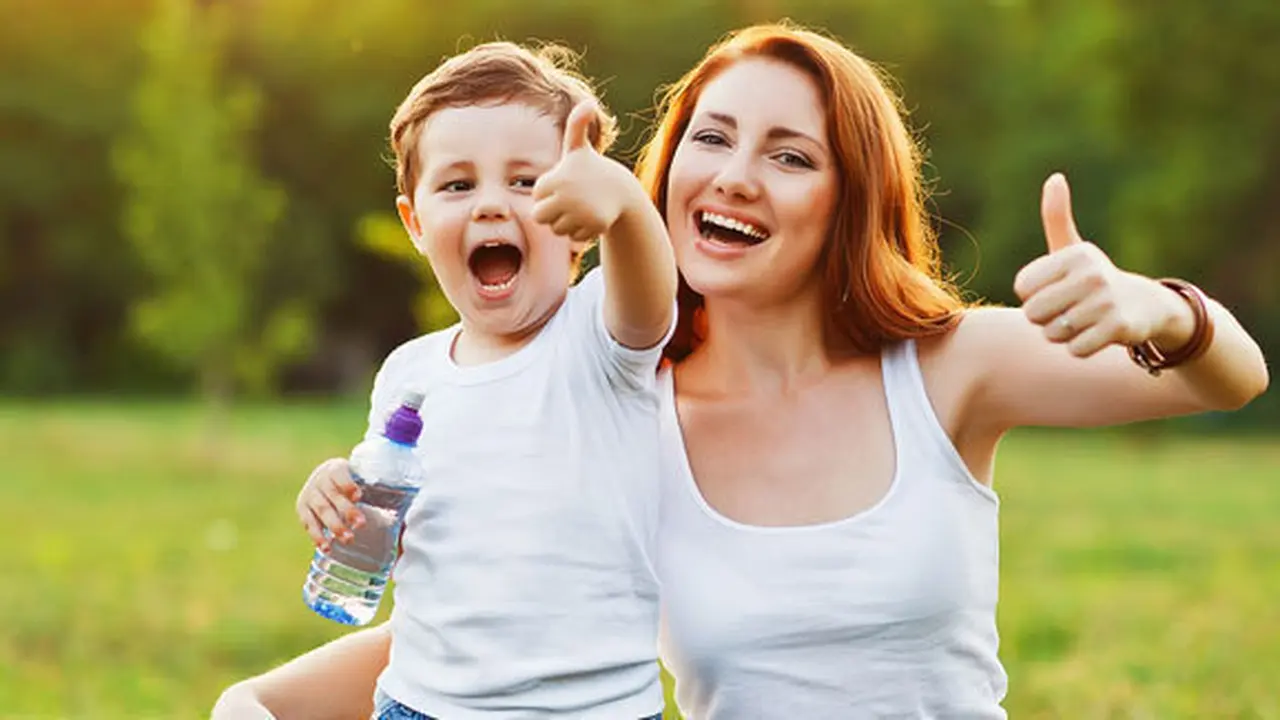 (C) shutterstock