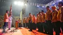 Ketua Umum Partai Hanura Wiranto melantik  pengurus DPD Hanura DKI Jakarta, Minggu (28/2/2016). Wiranto berharap para pengurus yang resmi dilantik mampu mengemban tugas partai. (Liputan6.com/Faizal Fanani)