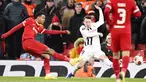 Penyerang Liverpool, Cody Gakpo, melepaskan tendangan saat melawan LASK dalam duel matchday 5 Grup E Liga Europa 2023/2024 di Stadion Anfield, Jumat (1/12/2023). The Reds menang empat gol tanpa balas atas tamunya. (AFP/Oli Scarff)