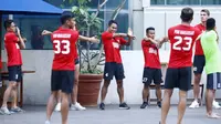 PSM berlatih di Hotel Horison, Bekasi, Selasa (17/10/2017), menjelang pertandingan melawan Bhayangkara FC. (Bola.com/Abdi Satria)