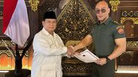 Banner Infografis Pemberian Pangkat Tituler TNI AD ke Deddy Corbuzier. (Foto: Instagram/@Mastercorbuzier)