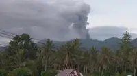 Gunung Dukono di Halmahera Utara 3 Kali Erupsi Pagi Ini, Waspada Bahaya Sebaran Abu Vulkanik