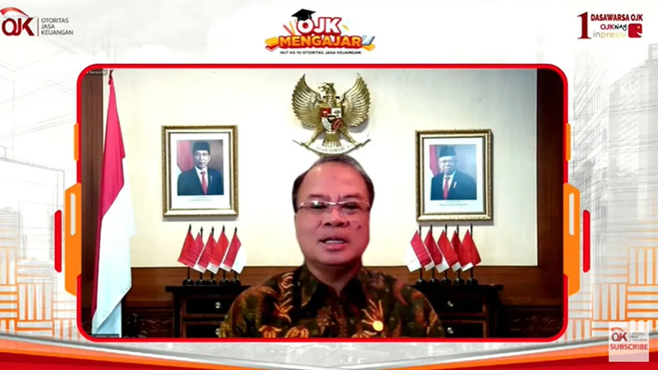 Anggota Dewan Komisioner Otoritas Jasa Keuangan (OJK) Ahmad Hidayat.