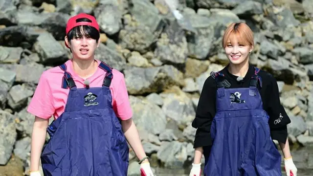 Heechul Super Junior - Momo TWICE