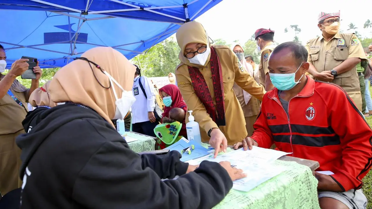 Luncurkan Bulan Imunisasi di Lereng Gunung Raung: Semua Warga Berhak Dapat Layanan Kesehatan