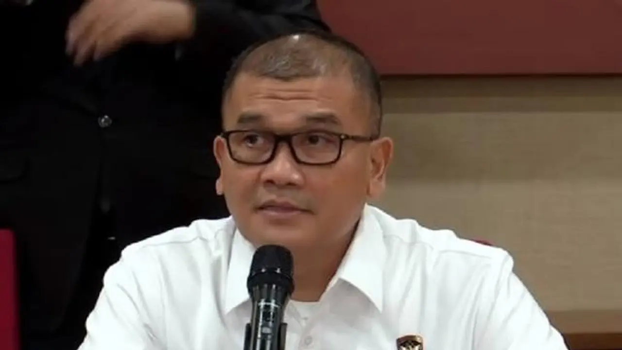 Kapolda Sulbar Irjen Totok Suharyanto