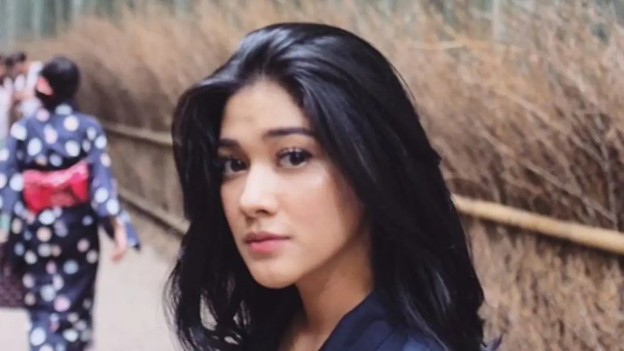 Makeup Simpel ala Naysilla Mirdad Bikin Cantik Natural