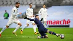 Gol-gol PSG dicetak oleh Kylian Mbappe dan Mauro Icardi. (AP Photo/Daniel Cole)