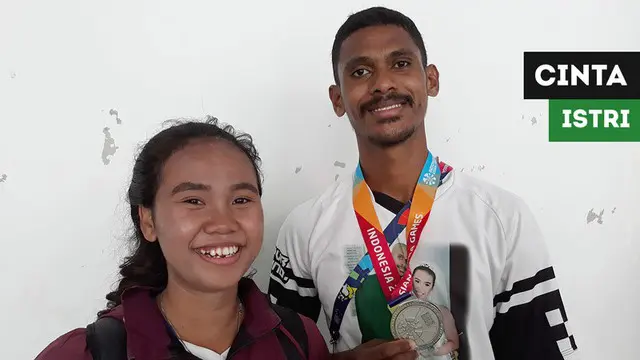 Berita video momen pelari disabilitas Indonesia, Felipus Kolymau, meraih medali perak setelah termotivasi berkat dukungan istri tercinta, Feby Priskila Fransie, yang juga atlet lari disabilitas.