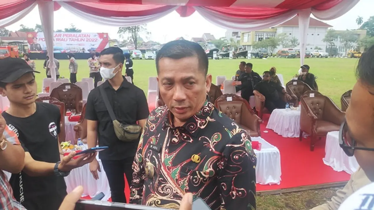 Bupati Meranti Muhammad Adil.