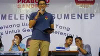 Tinjau Korban Banjir Sulsel, Sandiaga Janji  Bentuk Kementerian Khusus Bencana
