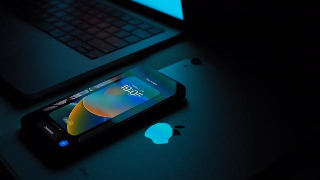 Apple's iOS 16 Lockscreen