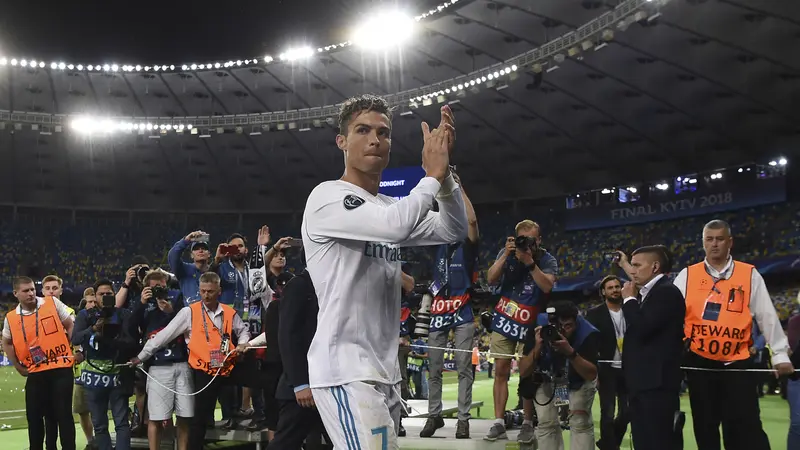 FOTO: Momen Indah Kebersamaan Cristiano Ronaldo dengan Real Madrid