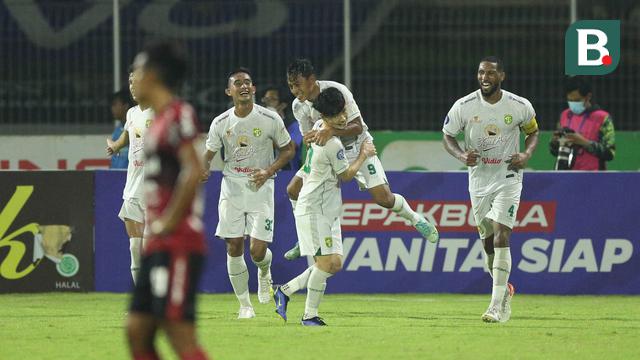 Foto: Antiklimaks Bali United saat Jadi Juara BRI Liga 1, Dibantai Persebaya 0-3