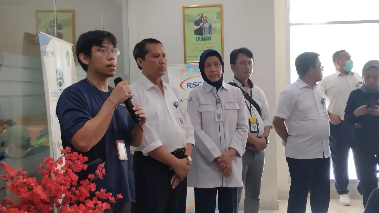 Rumah Sakit Cipto Mangunkusumo (RSCM) menyampaikan pernyataan perihal penyebab meninggalnya Muhammad Fajri (MF), pria obesitas 260 Kilogram yang diketahui meninggal dunia pada Kamis (22/6/2022) dini hari.