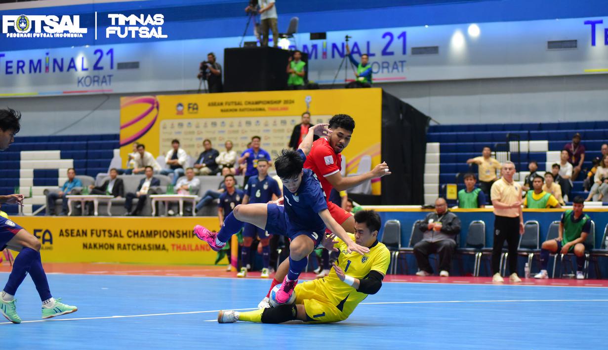 Timnas Futasl Indonesia meraih kemenangan telak 5-1 atas tuan rumah Thailand dalam laga semifinal yang digelar di Terminal Hall, Nakhon Ratchasima, Jumat (8/11/2024). (Dok Federasi Futsal Indonesia)