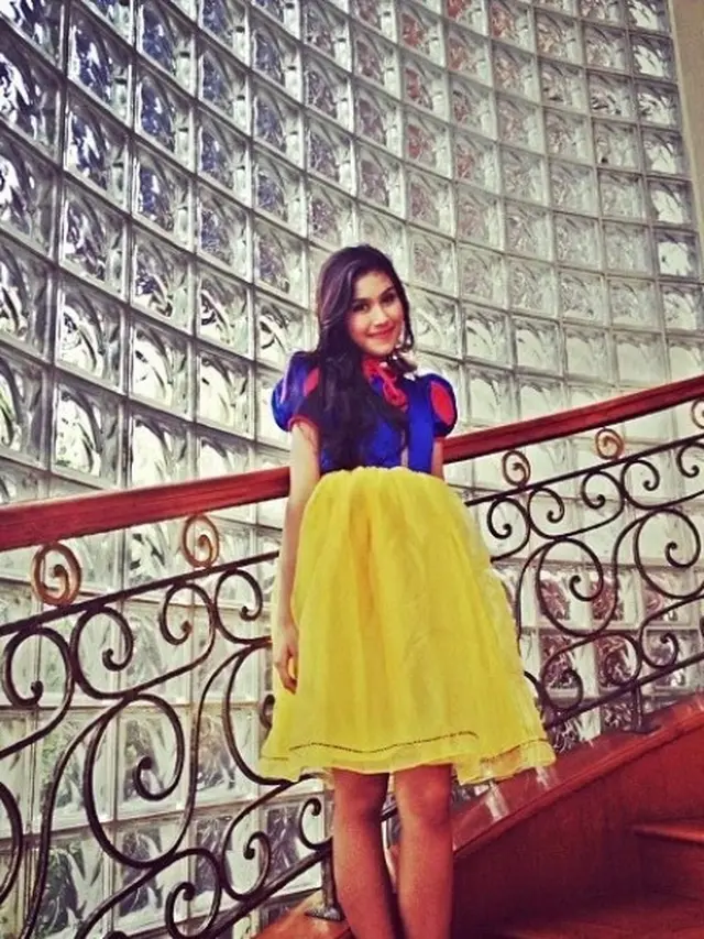 Syahnaz saat belia (Instagram/syahnazs/amy_r_qanita/lofanasnanas)