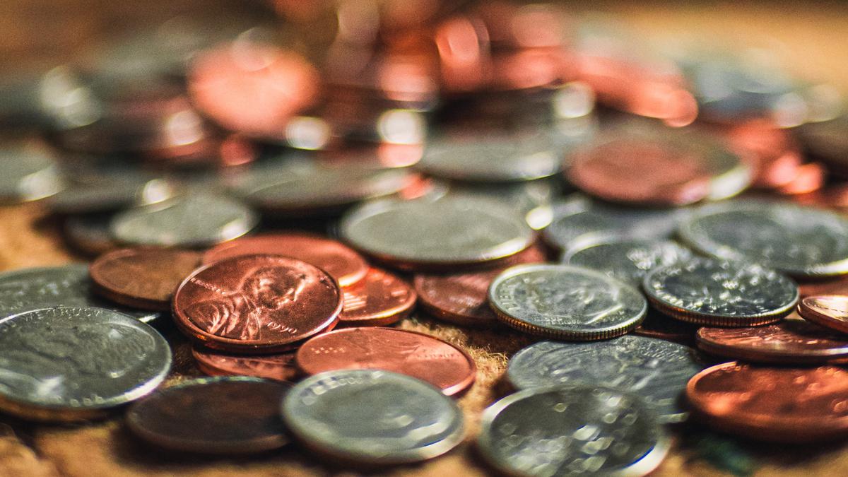 Cara Membuat Celengan dari Botol Bekas Air Mineral, Ikuti 4 Langkah