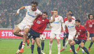 Duel LOSC Lille vs FK Crvena Zvezda di leg pertama play-off fase knockout Liga Europa 2025/2026, Jumat (20/2/2026) dini hari WIB. (Francois LO PRESTI / AFP)
