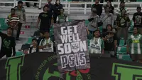 Aksi Simpatik Bonek Berikan Dukungan Kepada PSS dan PSIS yang Tengah Terpuruk