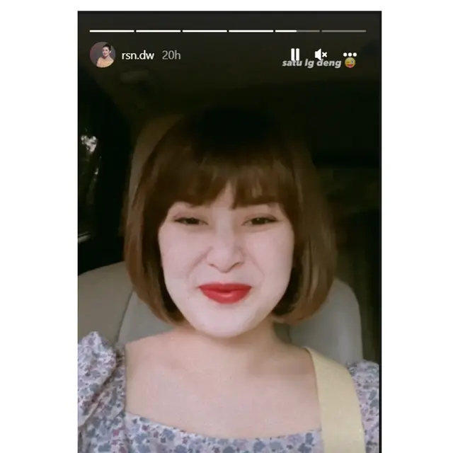 6 Potret Rosiana Dewi Usai Melahirkan, Wajahnya Makin Berseri