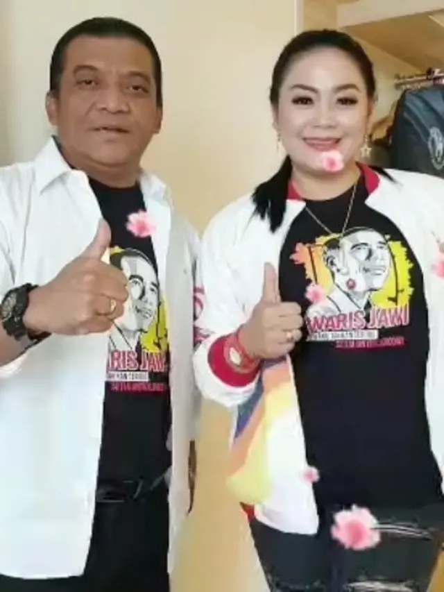 [Fimela] Istri Didi Kempot Yan Vellia